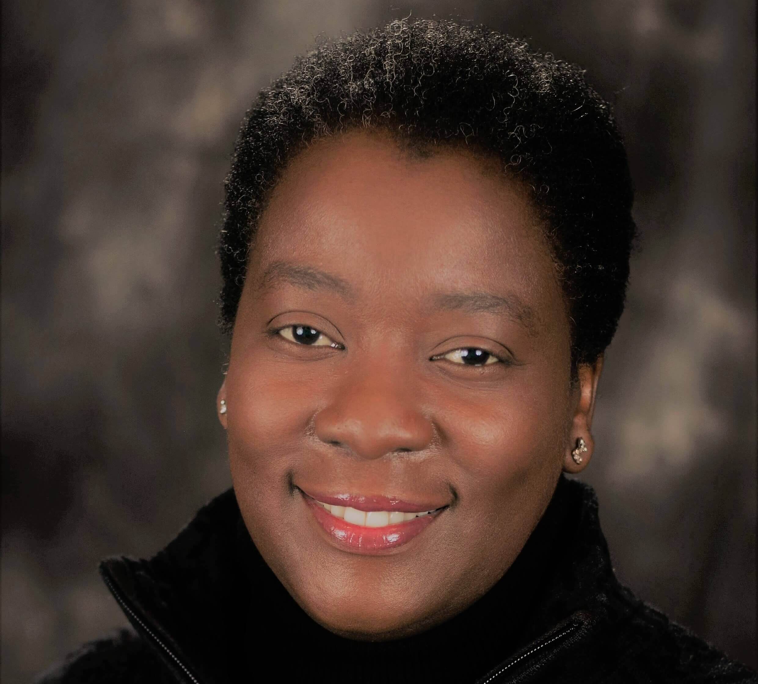 Lois Mufuka Martin